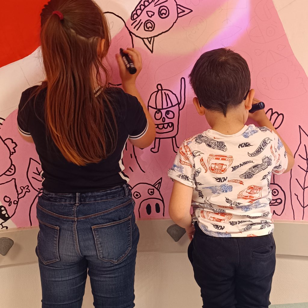 Fresque murale école Les Lucioles – Luceau (72)