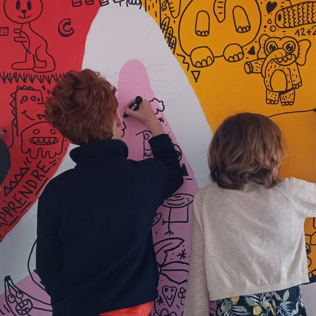 Fresque murale école Les Lucioles – Luceau (72)